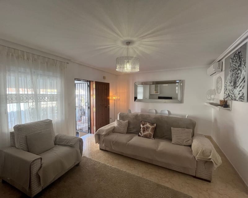 2 quarto Bungalow para venda em Orihuela Costa com piscina - 209 999 € (Ref: 9563913)