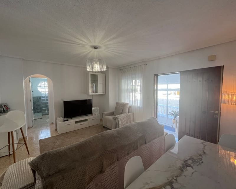 2 quarto Bungalow para venda em Orihuela Costa com piscina - 209 999 € (Ref: 9563913)