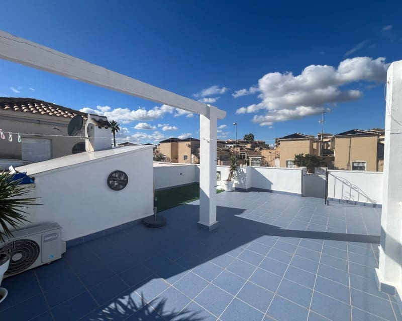 2 quarto Bungalow para venda em Orihuela Costa com piscina - 209 999 € (Ref: 9563913)
