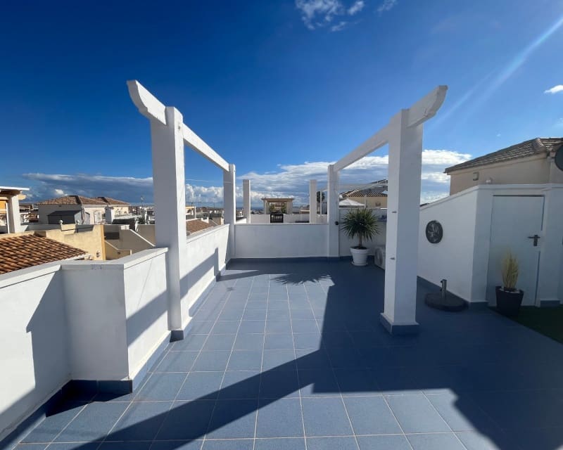 2 quarto Bungalow para venda em Orihuela Costa com piscina - 209 999 € (Ref: 9563913)