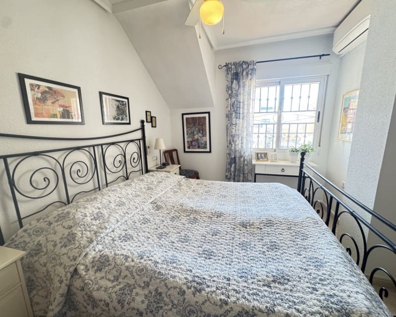 2 sovrum Lägenhet till salu i Los Altos med pool - 179 995 € (Ref: 9563914)