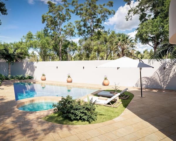 Chalet de 3 habitaciones en La Zenia, Orihuela en venta con piscina - 890.000 € (Ref: 9564832)