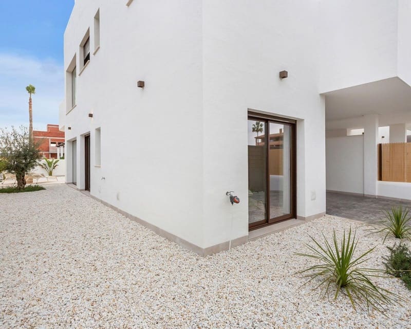 Apartamento de 2 habitaciones en Los Alcázares en venta con piscina - 299.900 € (Ref: 9568189)