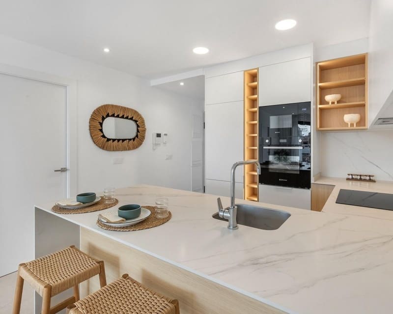 2 soverom Leilighet til salgs i Los Alcazares med svømmebasseng - € 269 900 (Ref: 9568189)