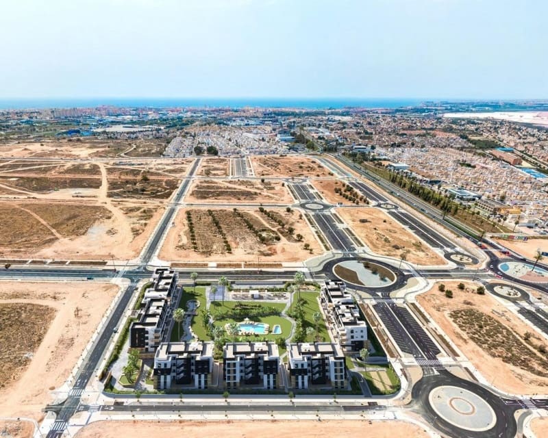 Apartamento de 2 habitaciones en La Siesta en venta con piscina - 293.000 € (Ref: 9590806)