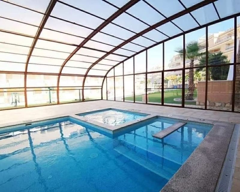 2 quarto Apartamento para venda em Villamartin com piscina - 259 000 € (Ref: 9626756)