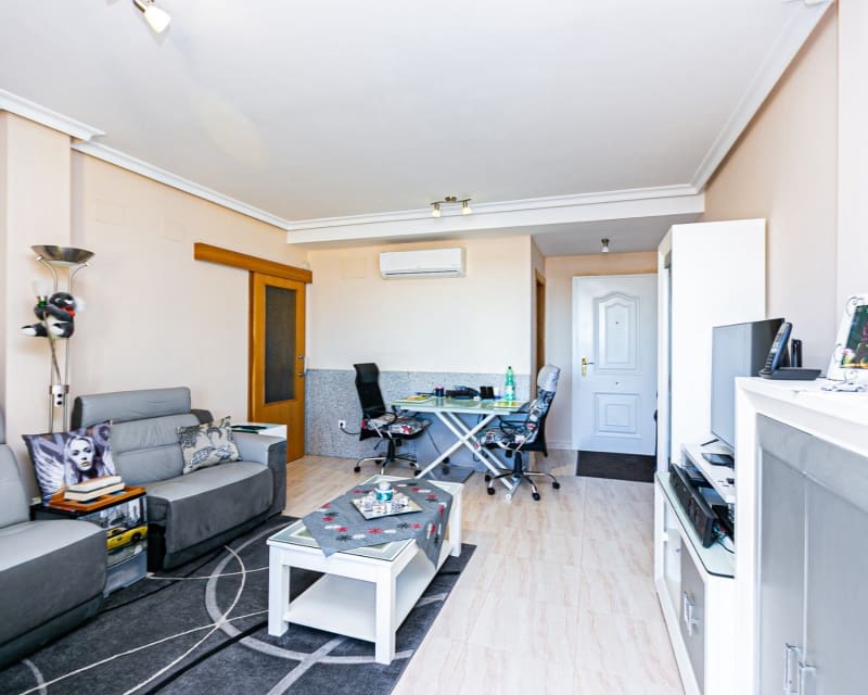 2 soverom Leilighet til salgs i Cabo Roig med svømmebasseng - € 174 900 (Ref: 9626761)