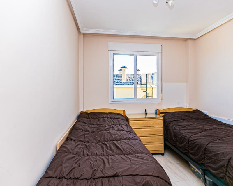 2 soverom Leilighet til salgs i Cabo Roig med svømmebasseng - € 174 900 (Ref: 9626761)