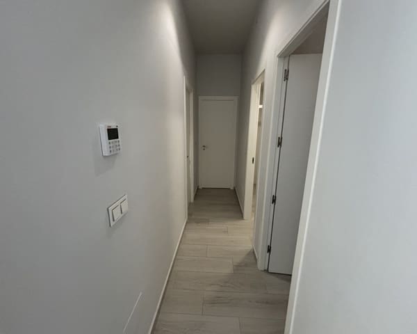 2 soverom Leilighet til salgs i Villamartin, Orihuela med svømmebasseng - € 250 000 (Ref: 9626765)