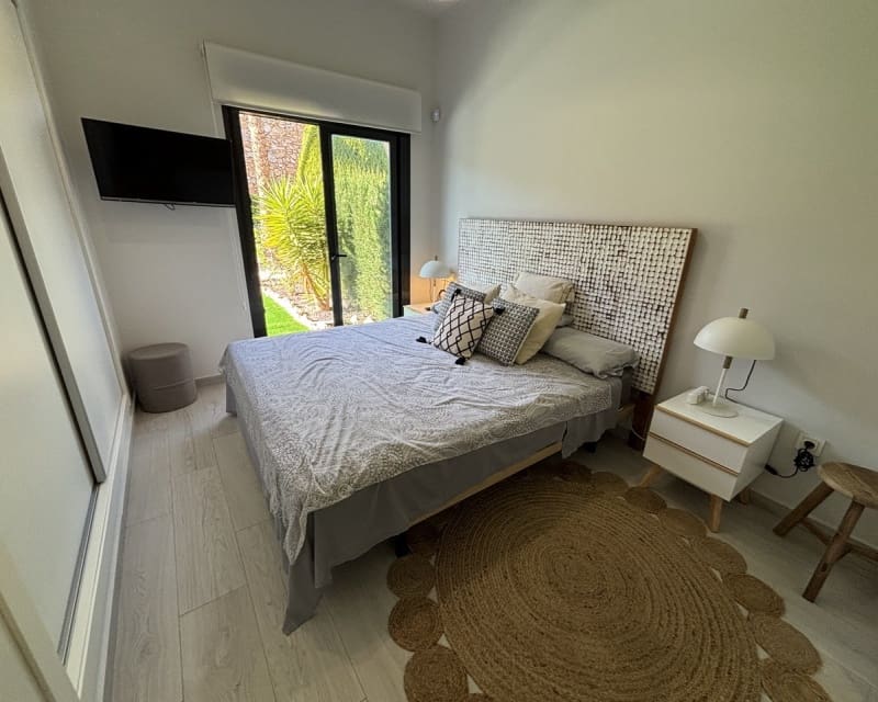 2 soverom Leilighet til salgs i Villamartin med svømmebasseng - € 250 000 (Ref: 9626765)