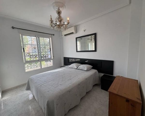 2 soveværelse Lejlighed til salg i Playa Flamenca, Orihuela med swimmingpool - € 142.000 (Ref: 9626766)