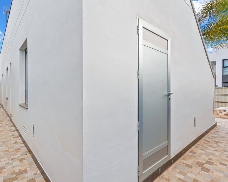 3 soveværelse Villa til salg i Ciudad Quesada med swimmingpool - € 425.000 (Ref: 9626768)