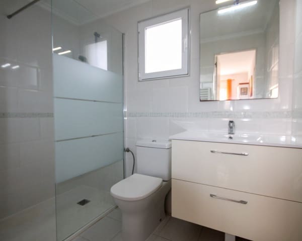 1 slaapkamer Appartement te koop in Villamartin, Orihuela - € 105.000 (Ref: 9626769)