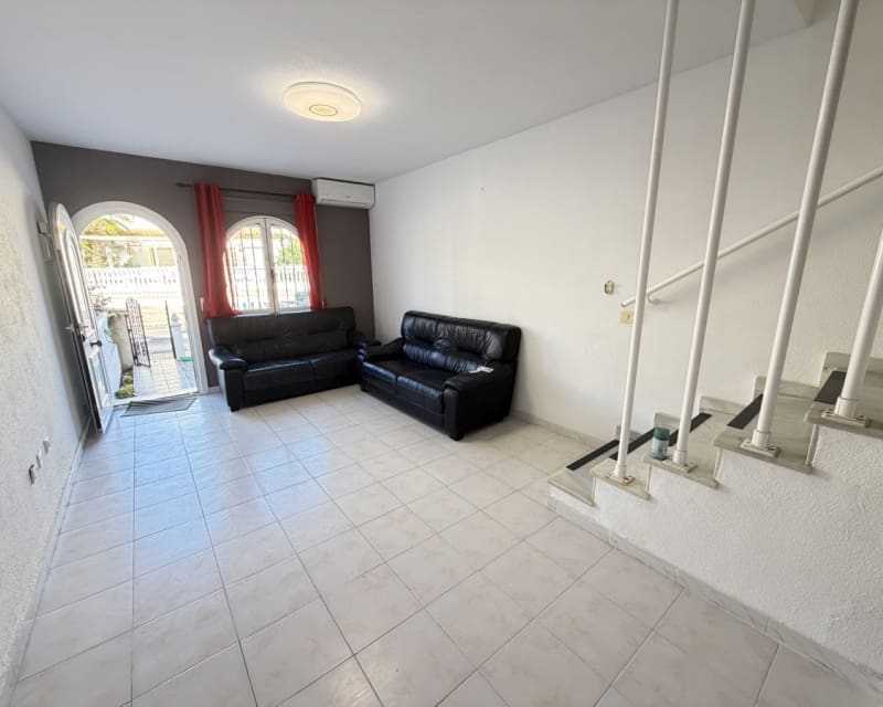 2 bedroom Townhouse for sale in La Florida with pool - € 189,995 (Ref: 9626770)