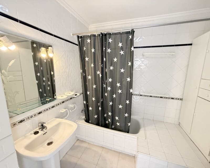 2 bedroom Townhouse for sale in La Florida with pool - € 189,995 (Ref: 9626770)