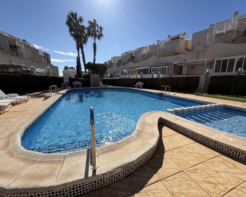 2 bedroom Townhouse for sale in La Florida with pool - € 189,995 (Ref: 9626770)