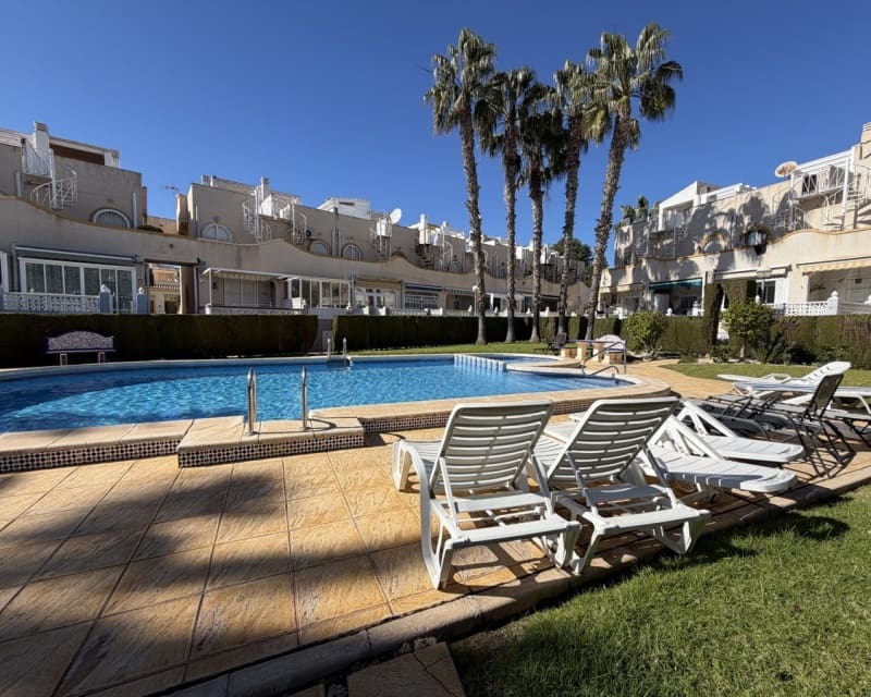 2 bedroom Townhouse for sale in La Florida with pool - € 189,995 (Ref: 9626770)