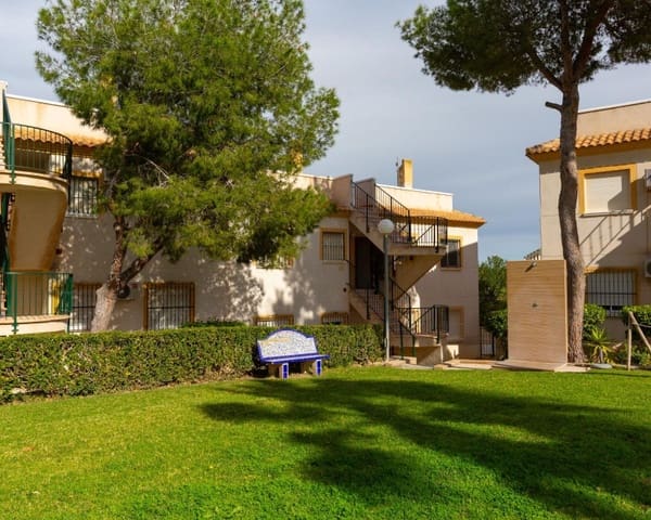 2 soveværelse Lejlighed til salg i Villamartin, Orihuela med swimmingpool - € 124.900 (Ref: 9626772)