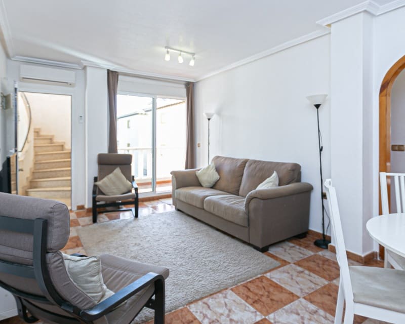 2 soverom Leilighet til salgs i Villamartin med svømmebasseng - € 139 000 (Ref: 9626773)