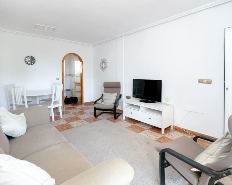 2 soverom Leilighet til salgs i Villamartin med svømmebasseng - € 139 000 (Ref: 9626773)