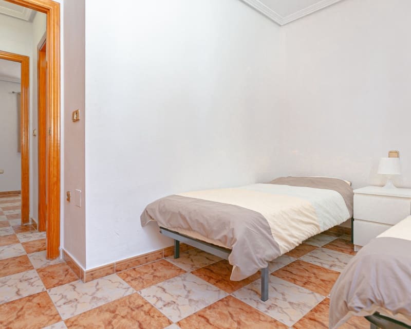 2 soverom Leilighet til salgs i Villamartin med svømmebasseng - € 139 000 (Ref: 9626773)