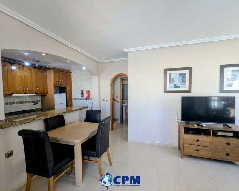 3 bedroom Villa for sale in Cabo Roig with pool - € 205,000 (Ref: 9626774)