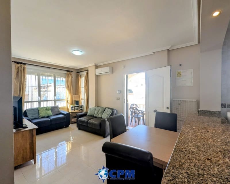 3 bedroom Villa for sale in Cabo Roig with pool - € 205,000 (Ref: 9626774)