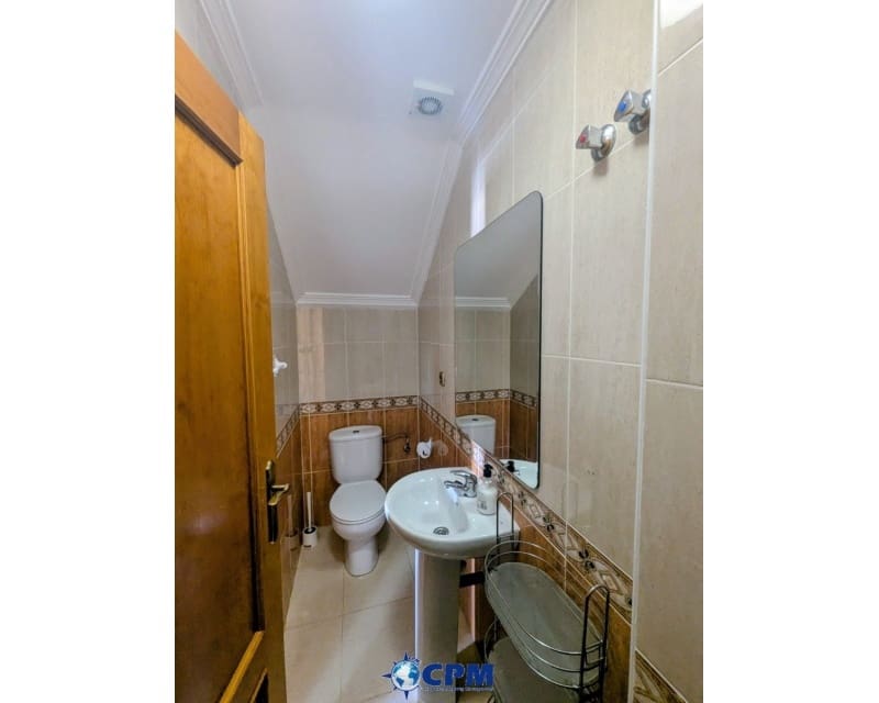 3 bedroom Villa for sale in Cabo Roig with pool - € 205,000 (Ref: 9626774)