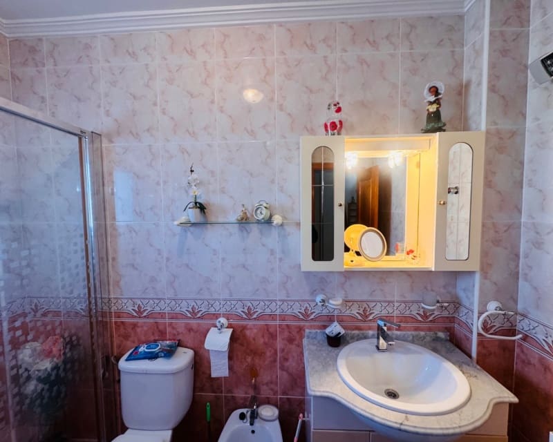 2 bedroom Villa for sale in La Zenia with pool - € 229,950 (Ref: 9626776)