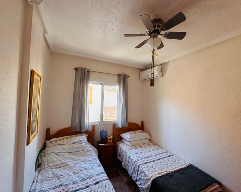 2 bedroom Villa for sale in La Zenia with pool - € 229,950 (Ref: 9626776)