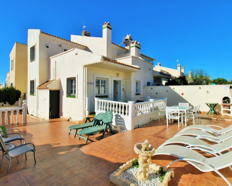 3 quarto Casa em Banda para venda em Playa Flamenca com piscina - 249 000 € (Ref: 9626779)