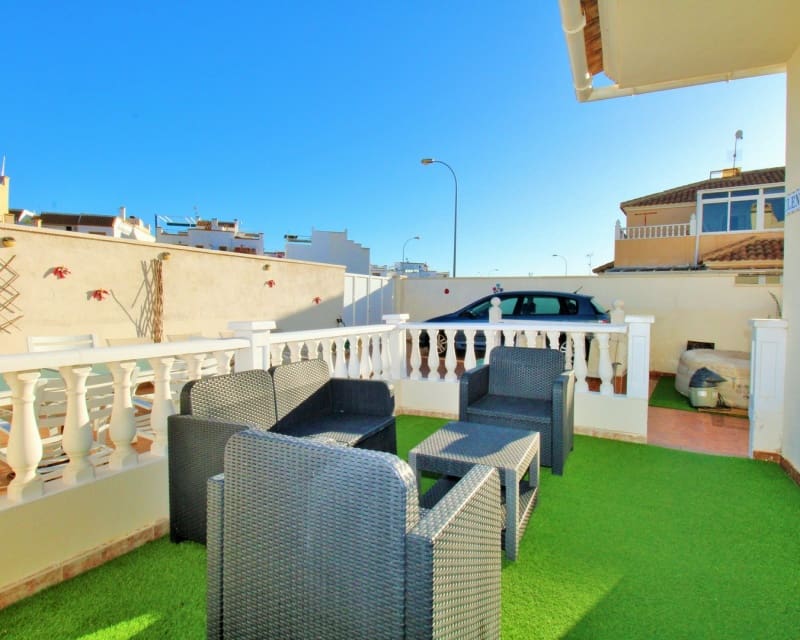 3 quarto Casa em Banda para venda em Playa Flamenca com piscina - 249 000 € (Ref: 9626779)