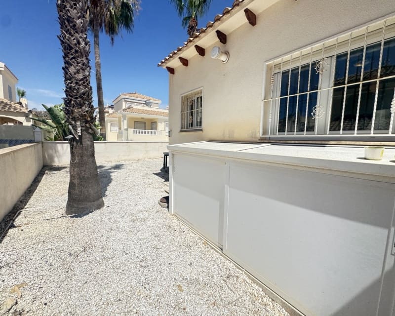 3 soverom Villa til salgs i Villamartin med svømmebasseng - € 465 000 (Ref: 9626782)