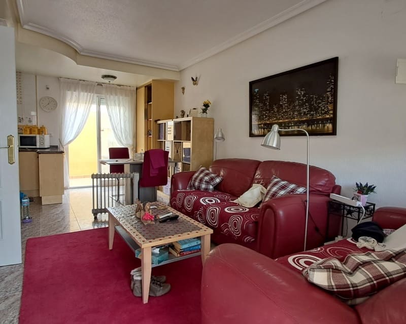 2 bedroom Townhouse for sale in Villamartin with pool - € 159,000 (Ref: 9626785)