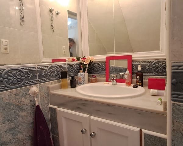 2 bedroom Townhouse for sale in Villamartin, Orihuela with pool - € 159,000 (Ref: 9626785)