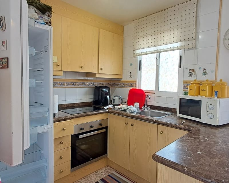 2 bedroom Townhouse for sale in Villamartin with pool - € 159,000 (Ref: 9626785)