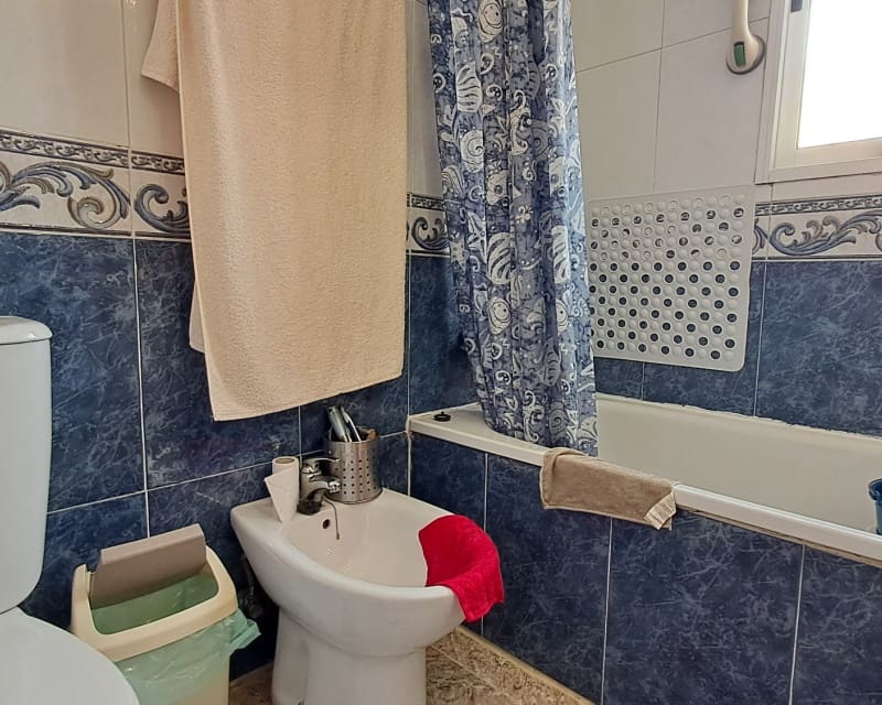 2 bedroom Townhouse for sale in Villamartin with pool - € 159,000 (Ref: 9626785)