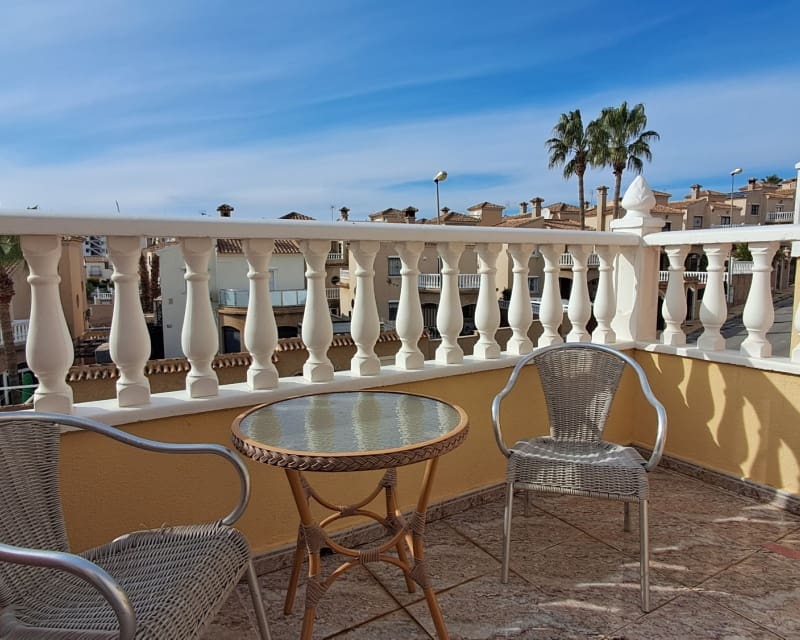 2 bedroom Townhouse for sale in Villamartin with pool - € 159,000 (Ref: 9626785)