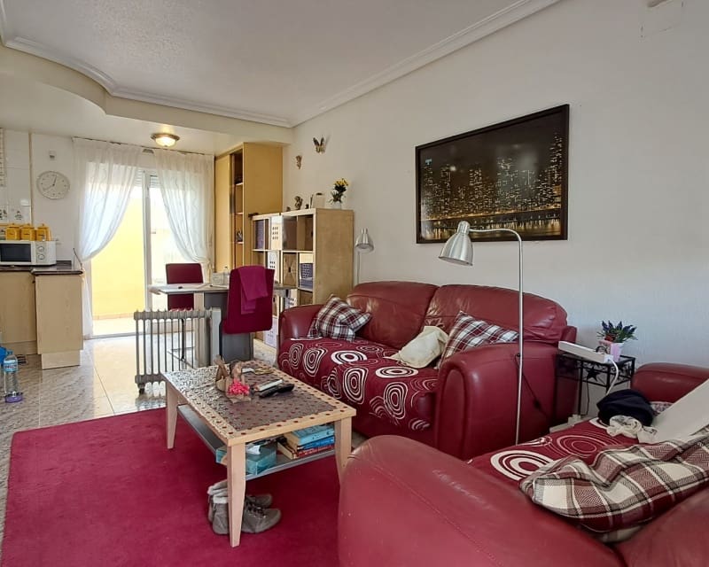 2 bedroom Townhouse for sale in Villamartin with pool - € 159,000 (Ref: 9626785)