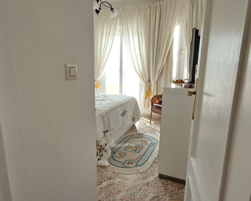 2 bedroom Townhouse for sale in Villamartin with pool - € 159,000 (Ref: 9626785)