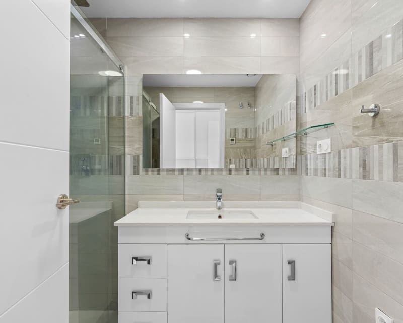 2 bedroom Apartment for sale in Punta Prima with pool - € 399,000 (Ref: 9626786)