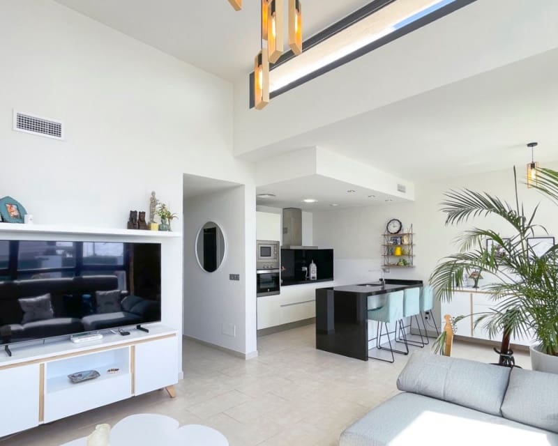 2 soveværelse Villa til salg i Pueblo Bravo med swimmingpool - € 369.000 (Ref: 9626787)