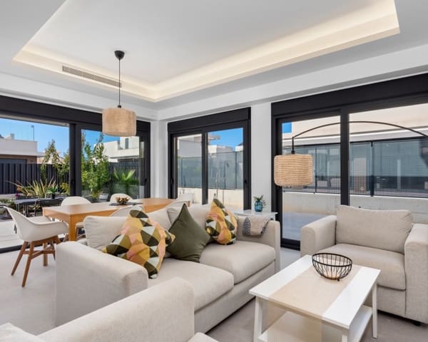 3 soverom Hus til salgs i La Marina, Elche / Elx med svømmebasseng - € 445 000 (Ref: 9626788)