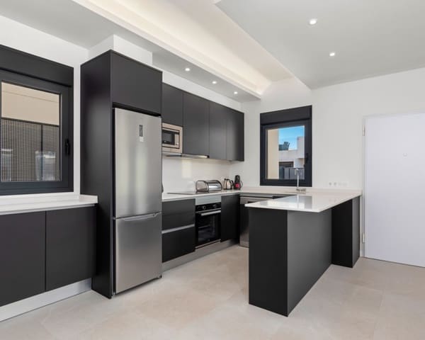 3 soverom Hus til salgs i La Marina, Elche / Elx med svømmebasseng - € 445 000 (Ref: 9626788)