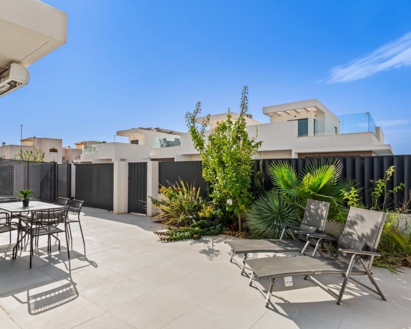 3 soverom Hus til salgs i La Marina med svømmebasseng - € 445 000 (Ref: 9626788)