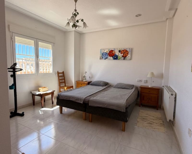 4 sypialnia Willa na sprzedaż w La Zenia z basenem - 570 000 € (Ref: 9626790)