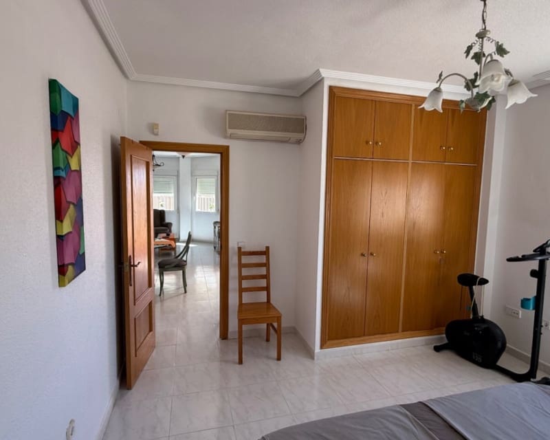 4 sypialnia Willa na sprzedaż w La Zenia z basenem - 570 000 € (Ref: 9626790)