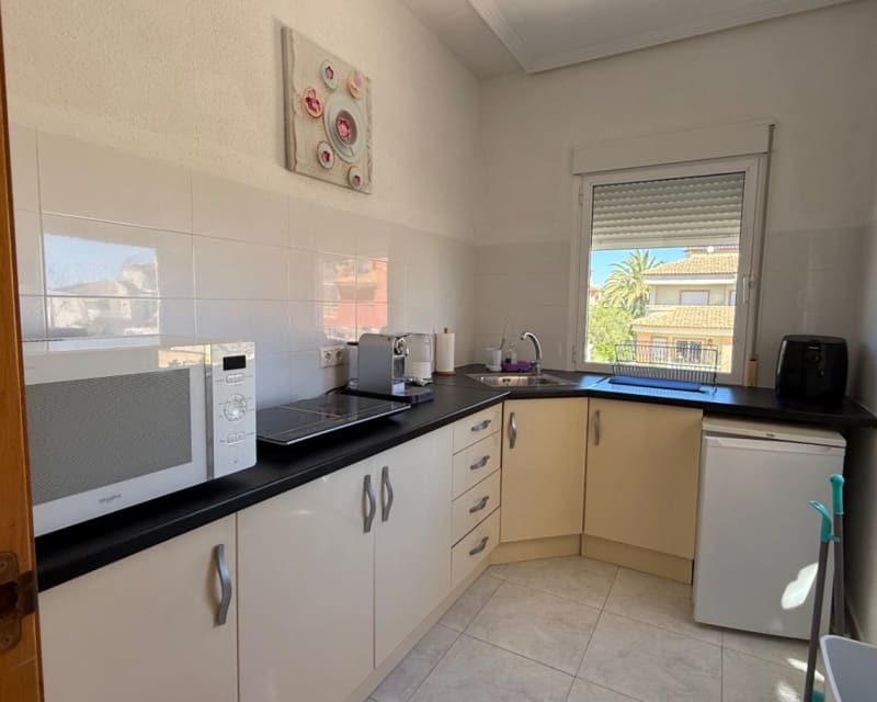 4 sypialnia Willa na sprzedaż w La Zenia z basenem - 570 000 € (Ref: 9626790)