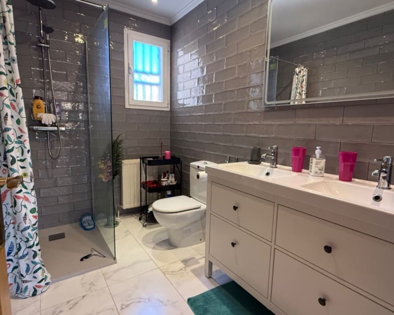 4 sypialnia Willa na sprzedaż w La Zenia z basenem - 570 000 € (Ref: 9626790)