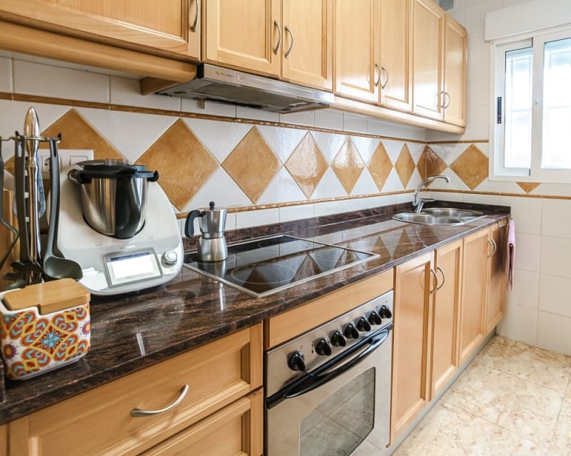 2 makuuhuone Huvila myytävänä paikassa El Raso mukana uima-altaan - 247 000 € (Ref: 9626792)